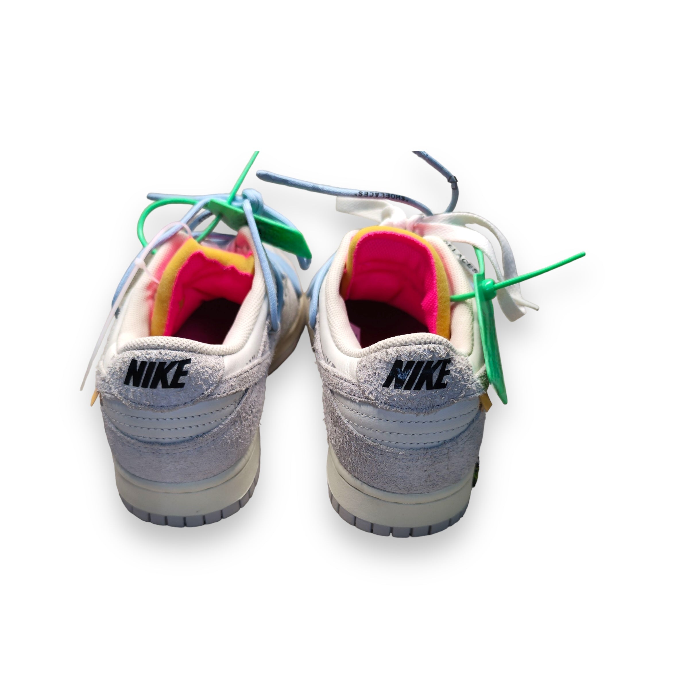 OFF WHITE DUNK LOT 38