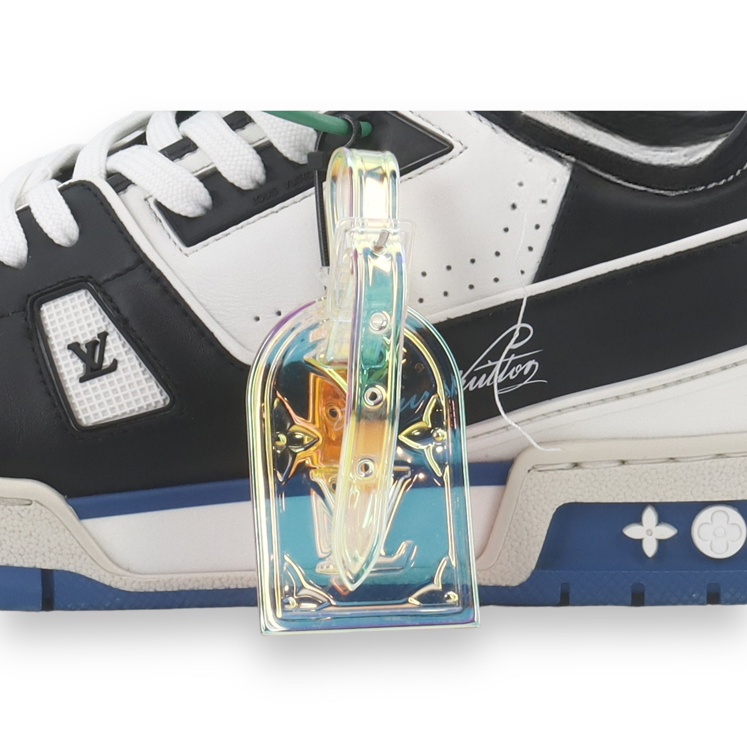 LV Trainer Black White Blue SS21