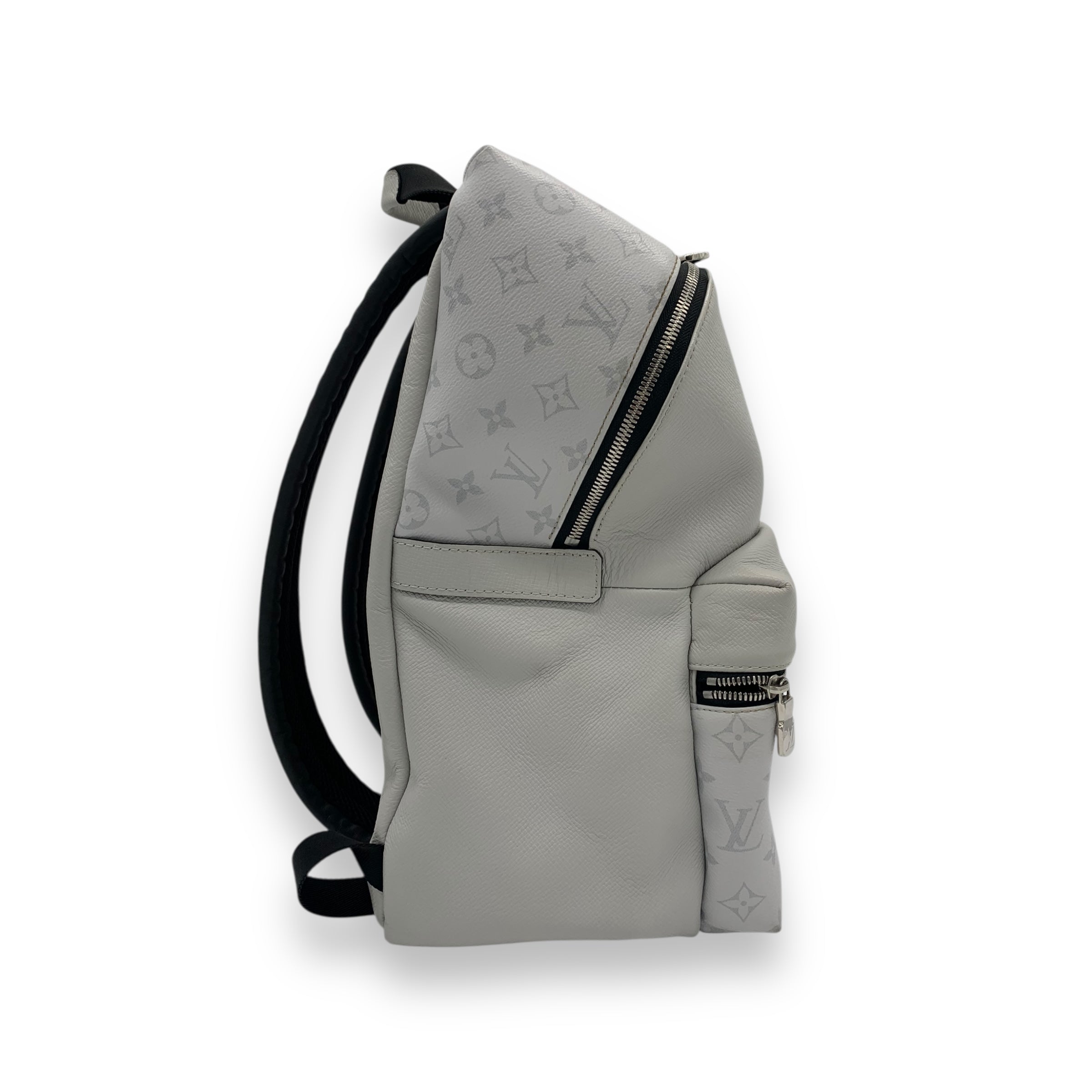 Louis Vuitton Taiga Monogram Discovery PM Backpack
