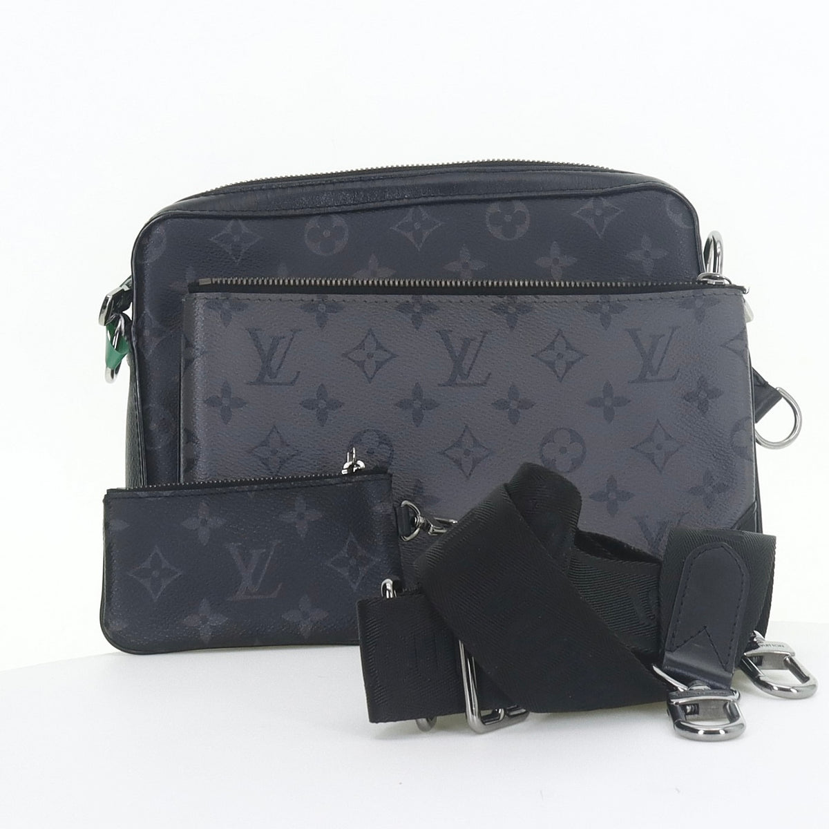 Louis Vuitton Trio Messenger