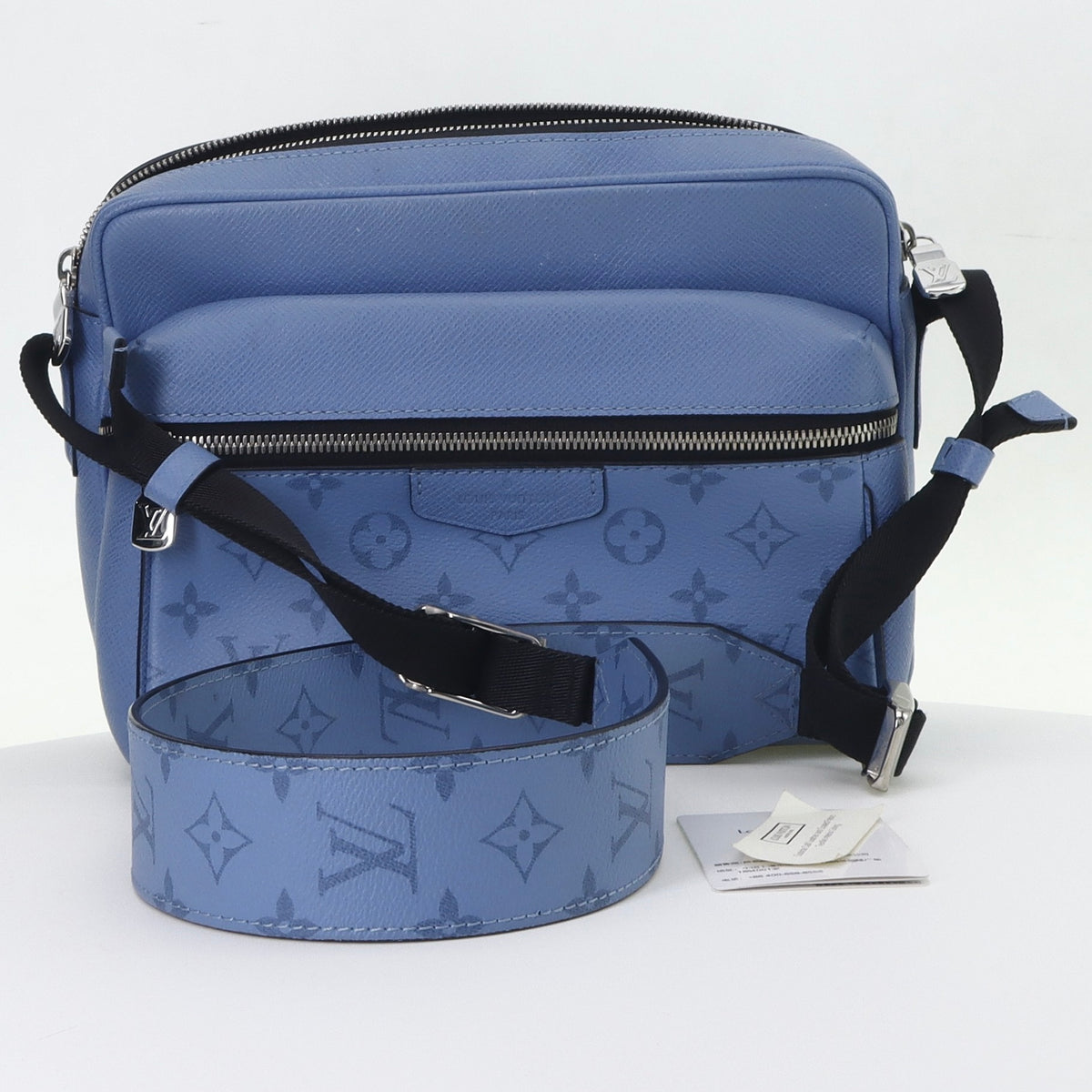 Louis Vuitton Taigarama Outdoor Messenger Bag