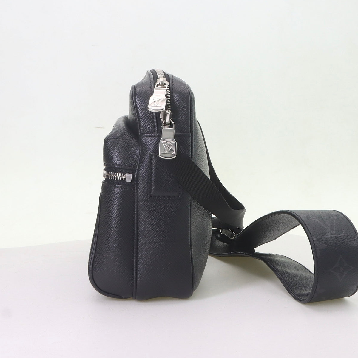 Louis Vuitton Outdoor Messenger Bag