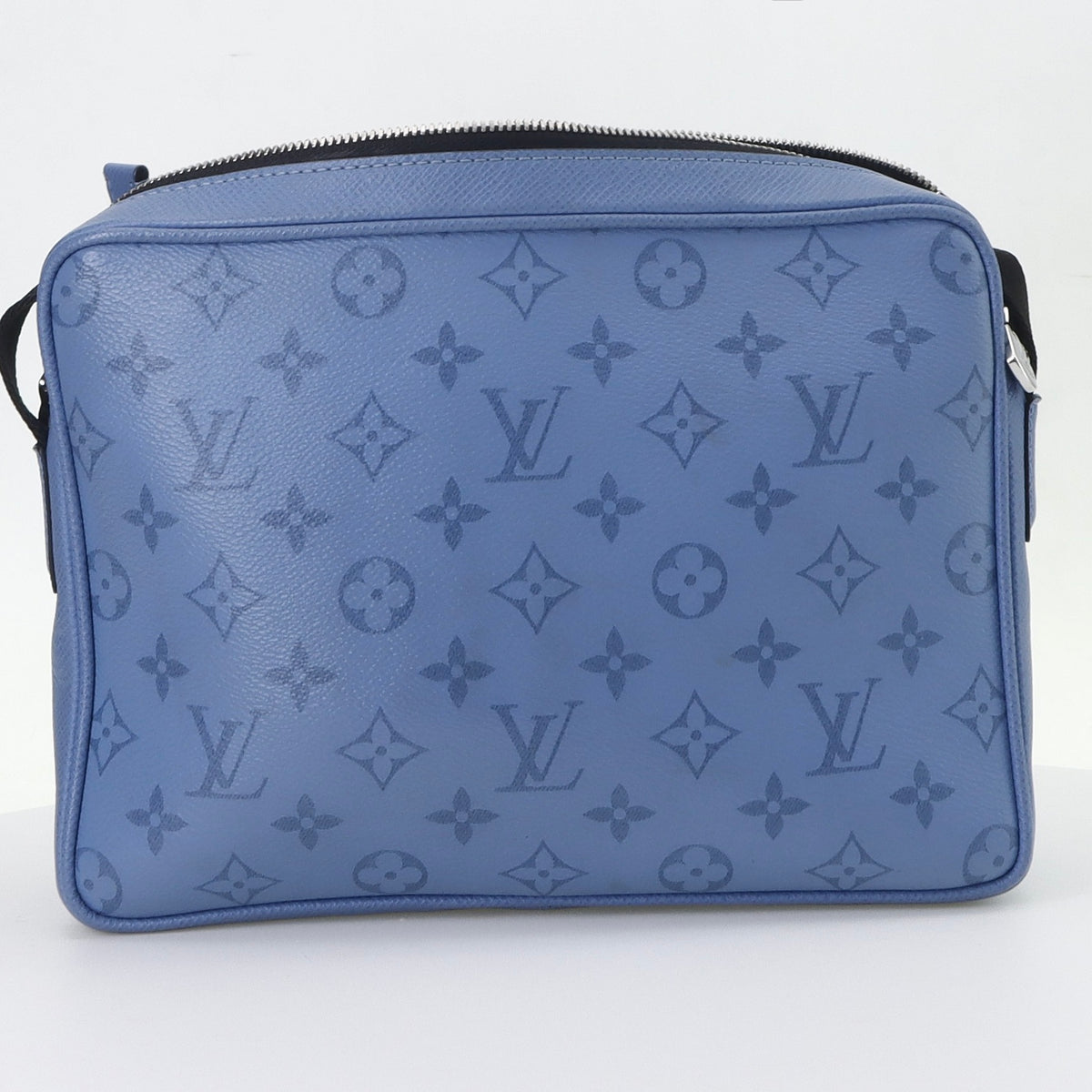 Louis Vuitton Taigarama Outdoor Messenger Bag