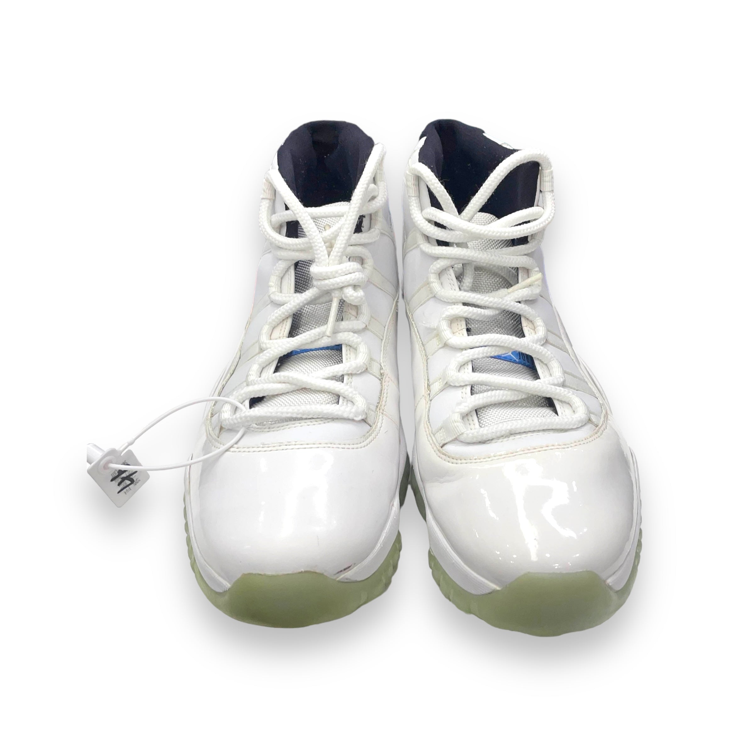 Jordan 11 Retro Legend Blue