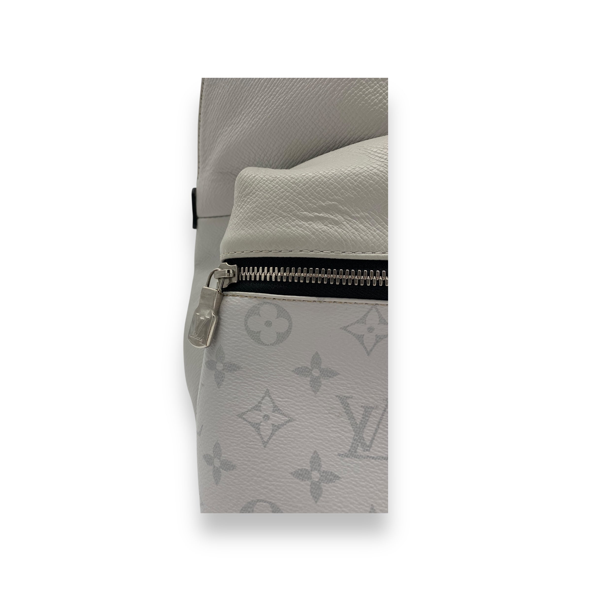 Louis Vuitton Taiga Monogram Discovery PM Backpack