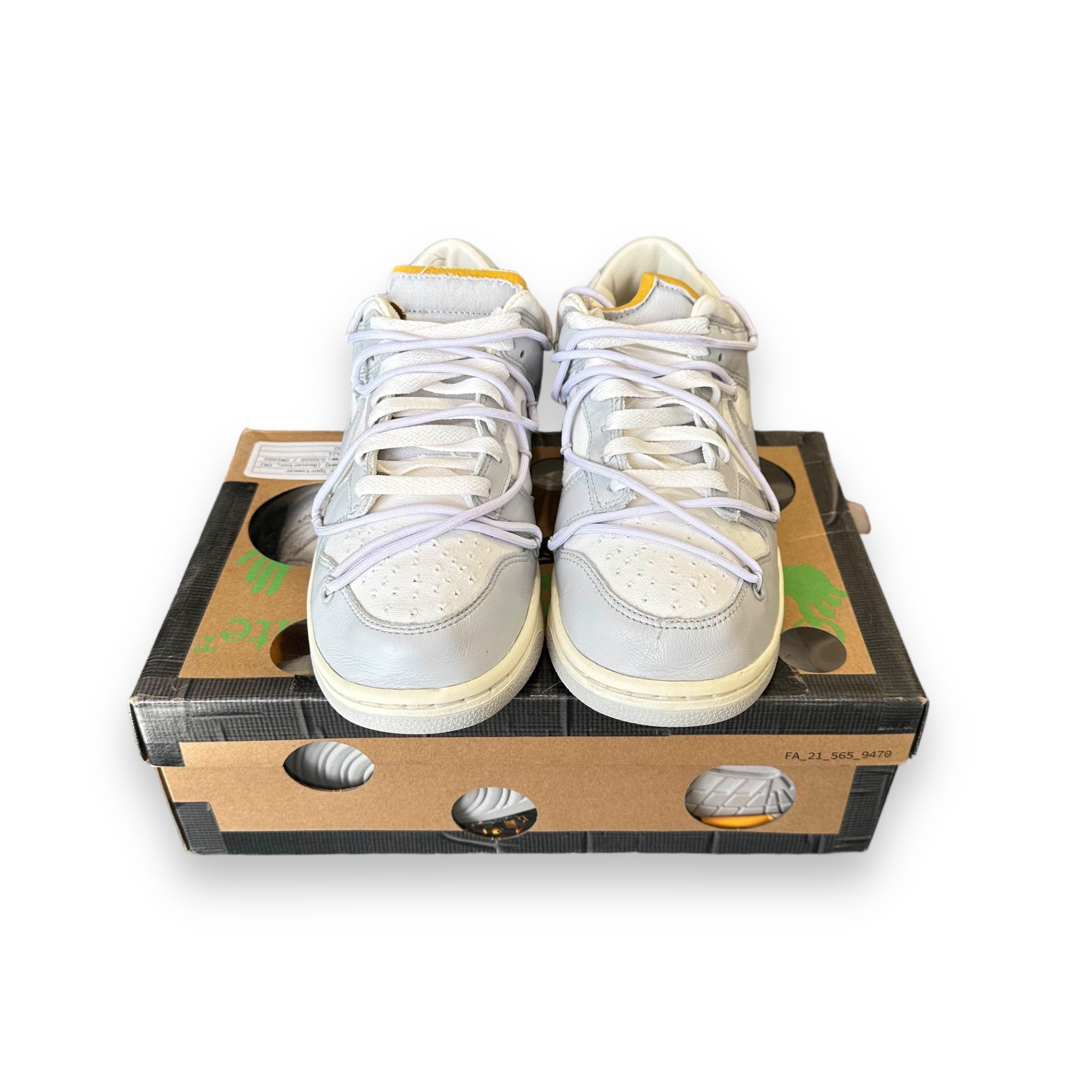 OFF WHITE DUNK LOT 49