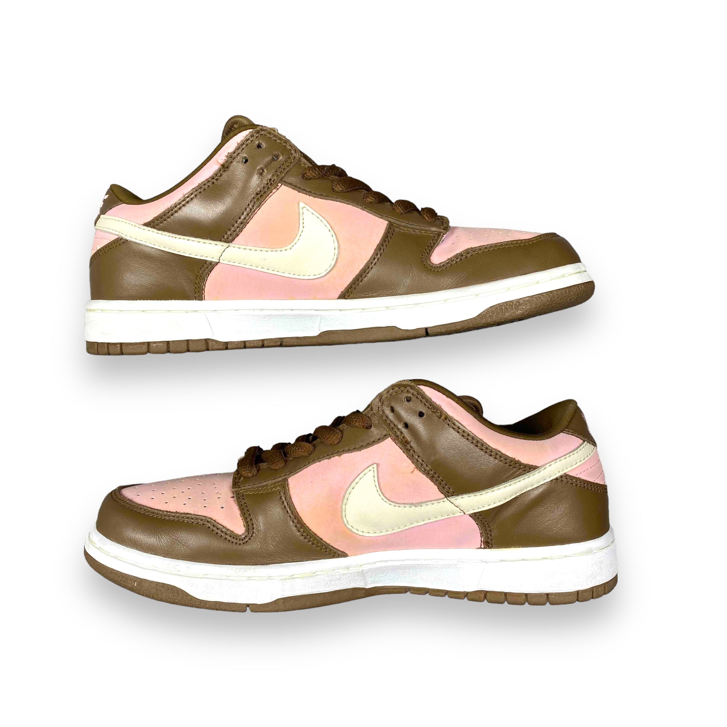 Nike SB Dunk Low Stussy Cherry