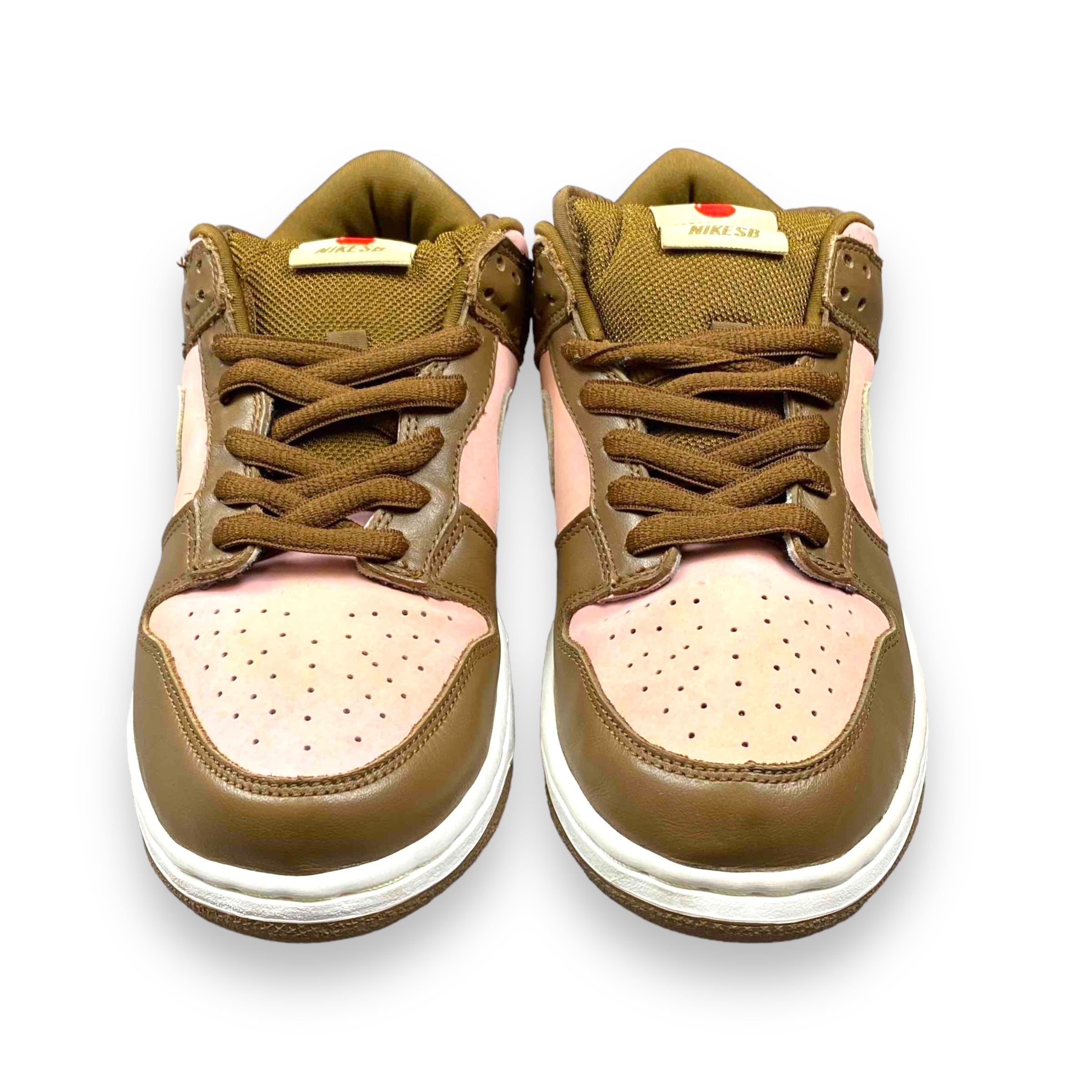 Nike SB Dunk Low Stussy Cherry