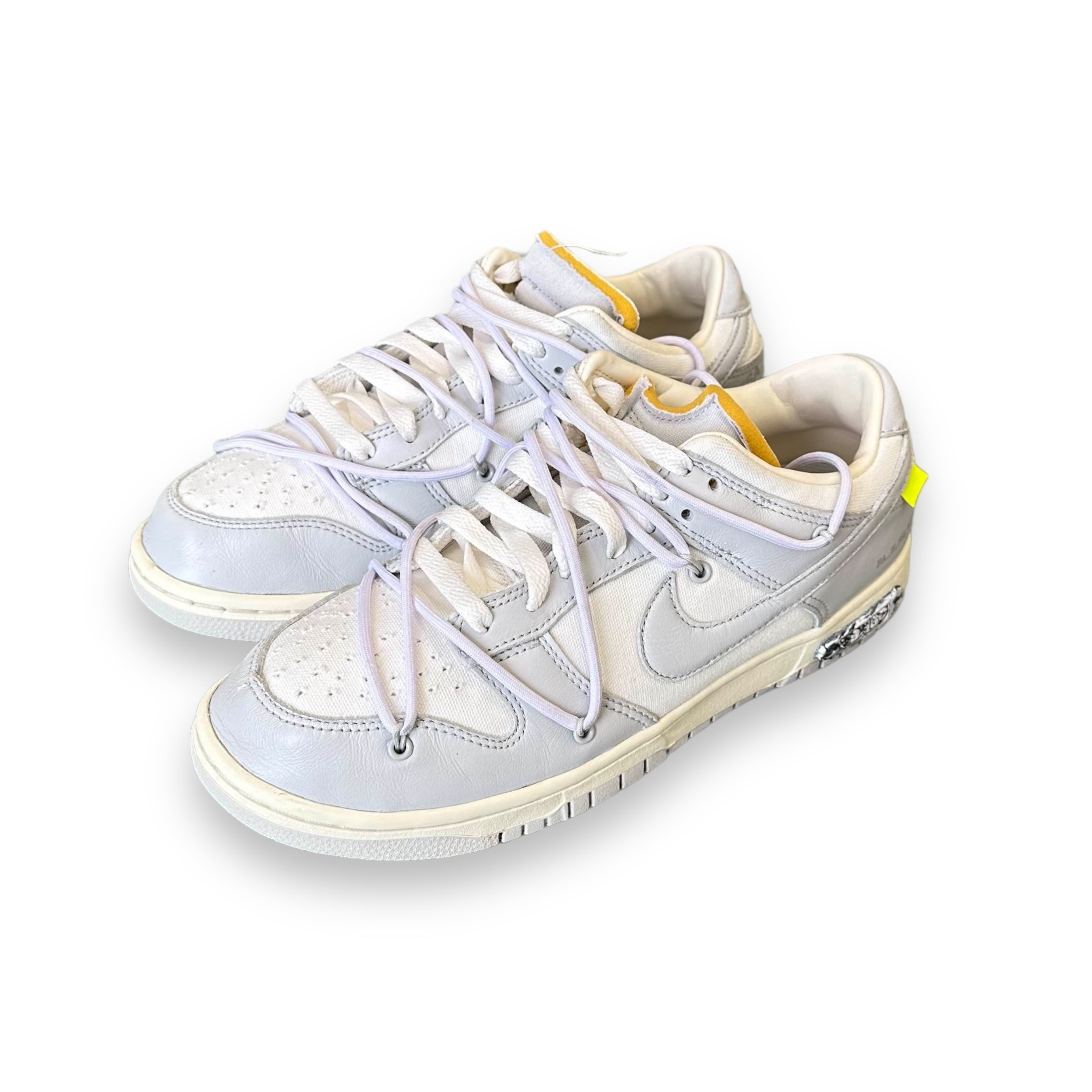 OFF WHITE DUNK LOT 49