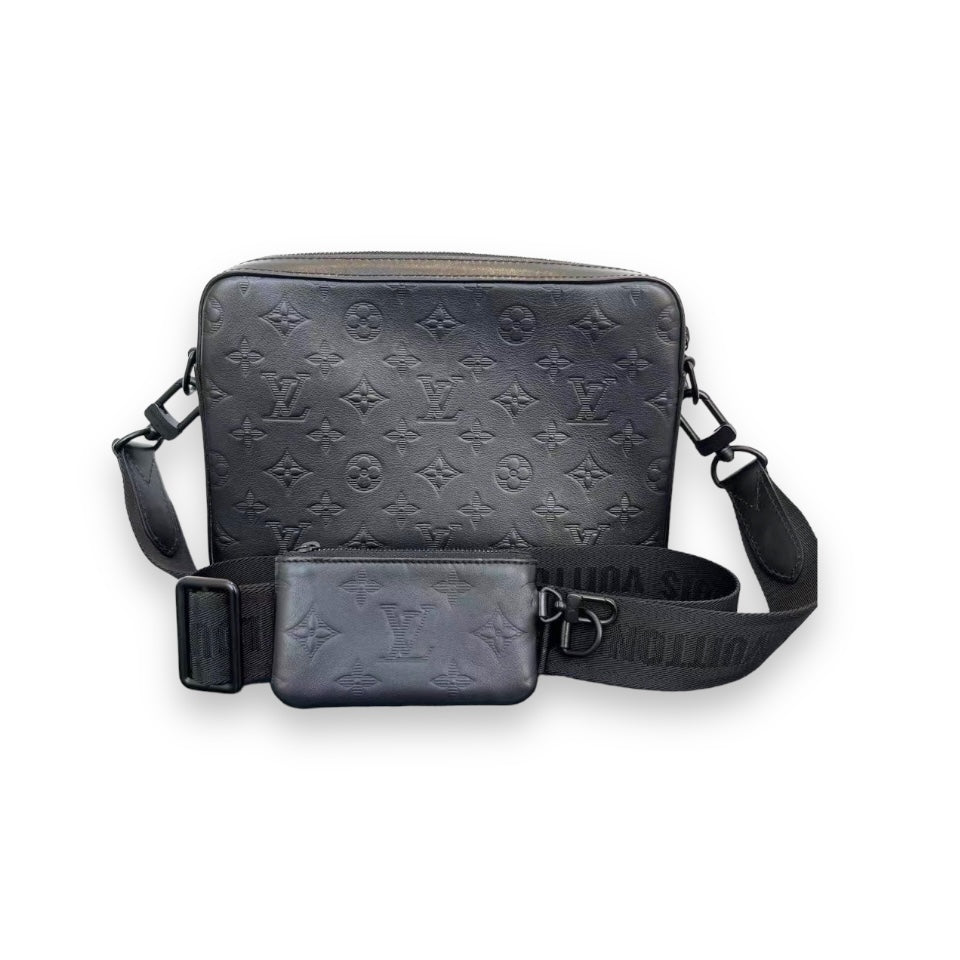 Louis Vuitton Duo Messenger Black