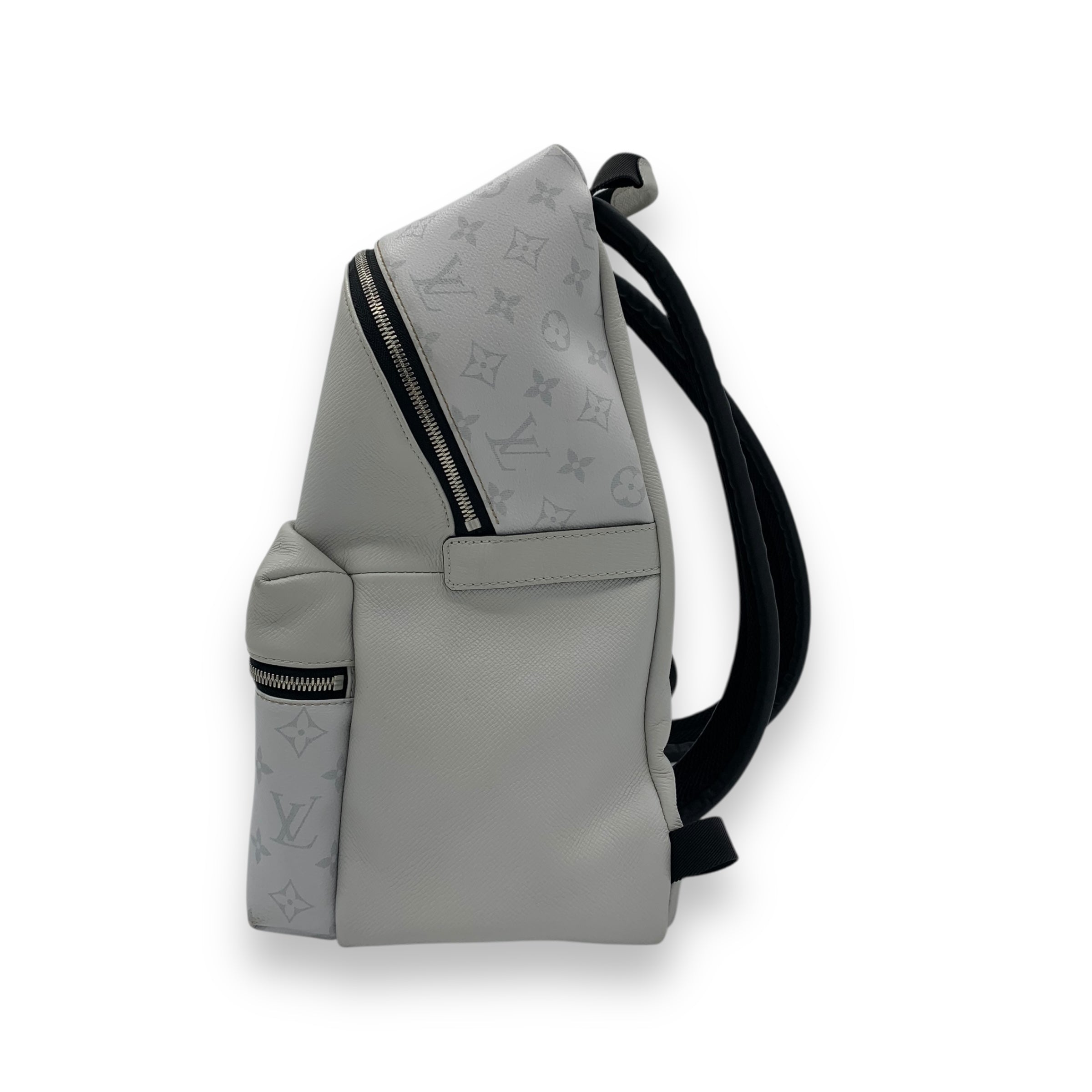Louis Vuitton Taiga Monogram Discovery PM Backpack
