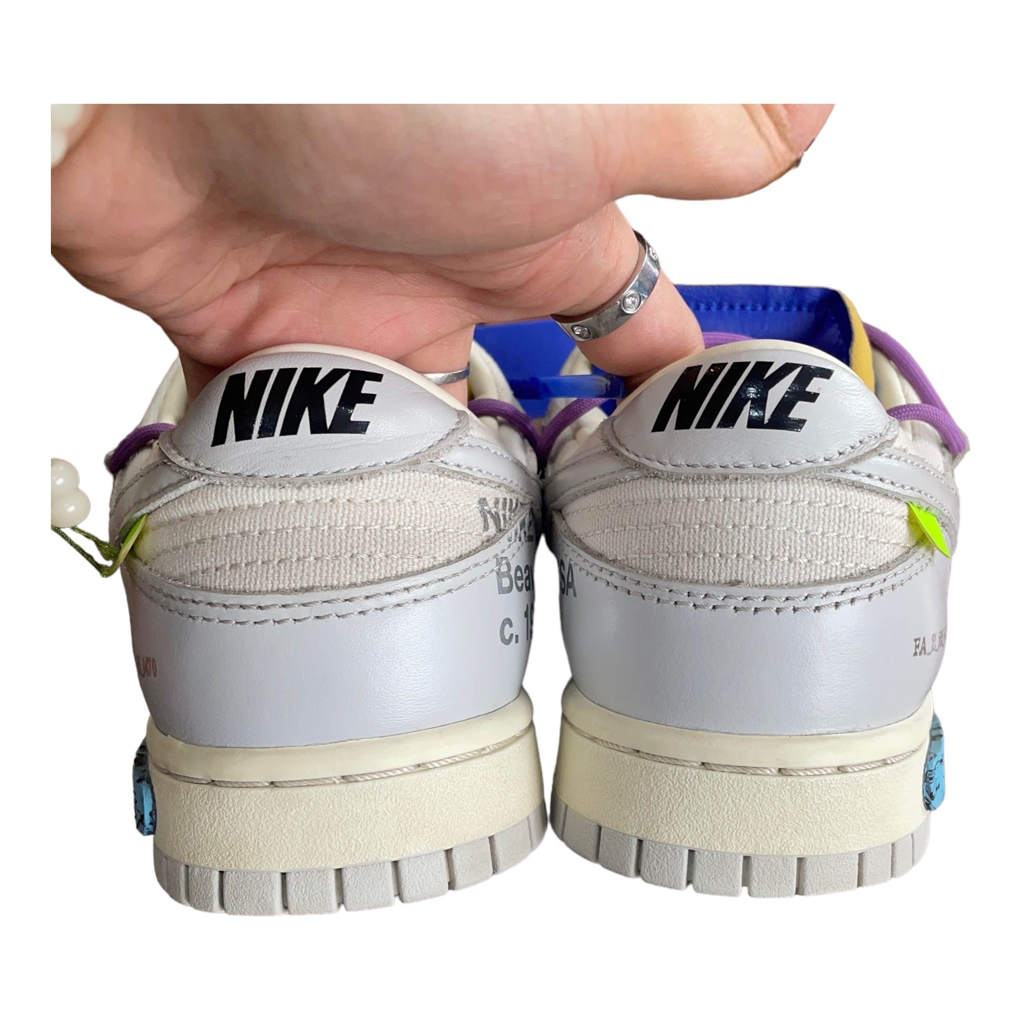 OFF WHITE DUNK LOT 48
