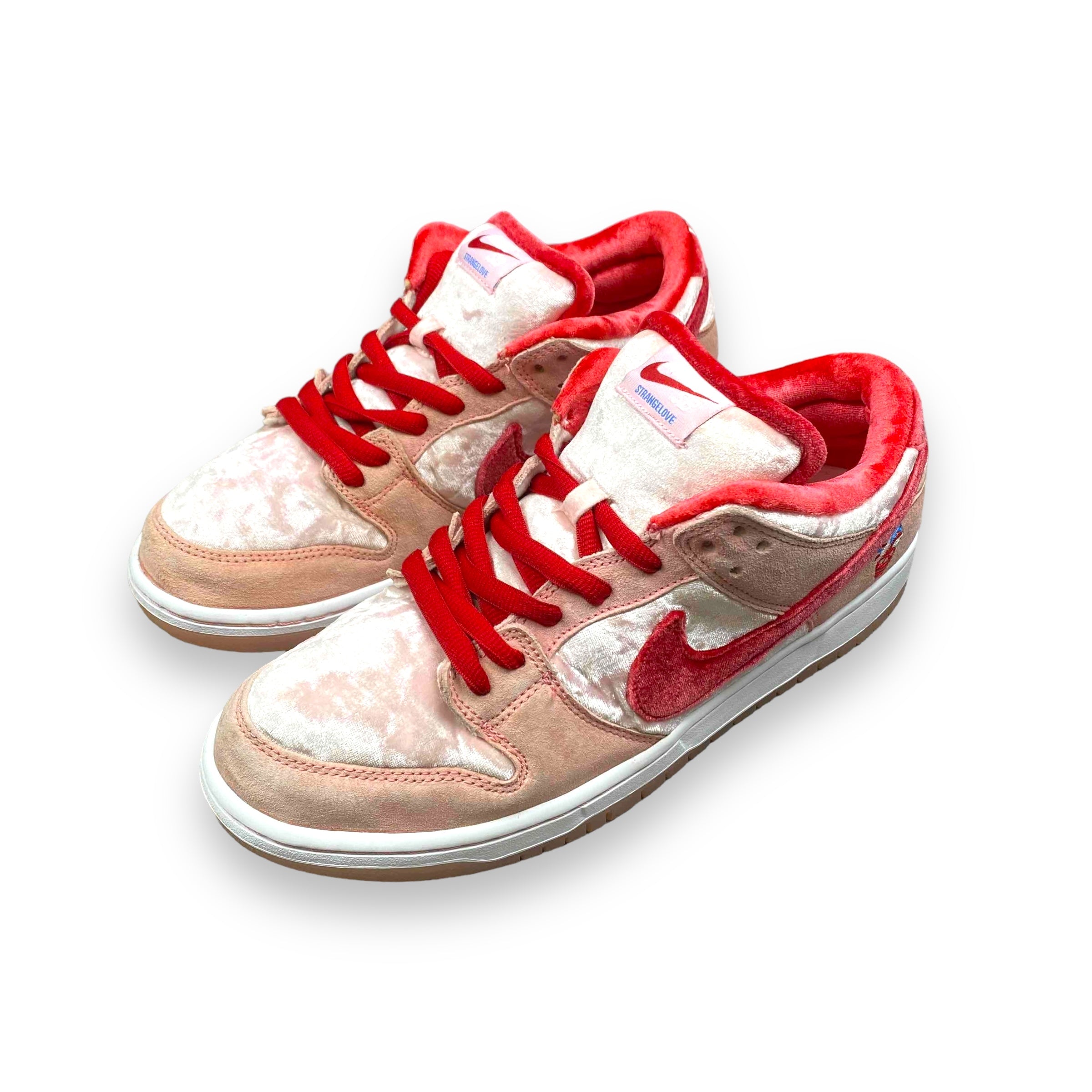 Nike SB Dunk Low StrangeLove