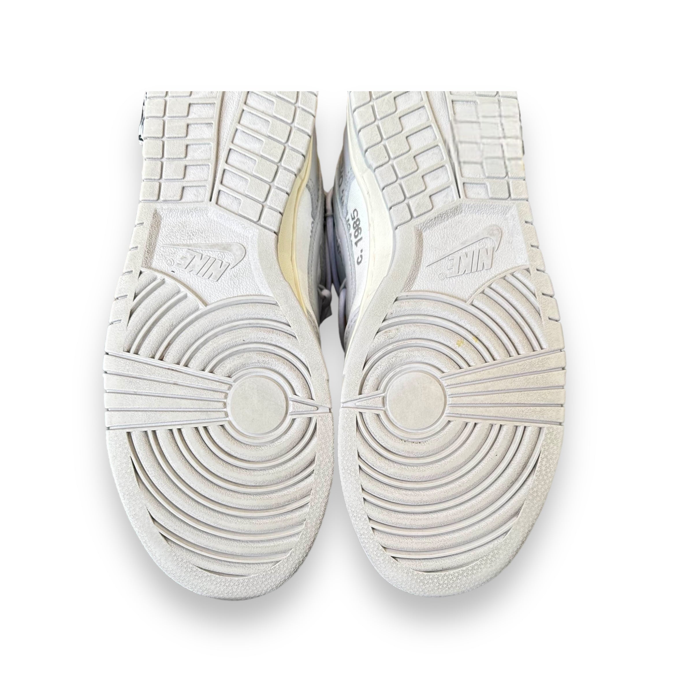 OFF WHITE DUNK LOT 49