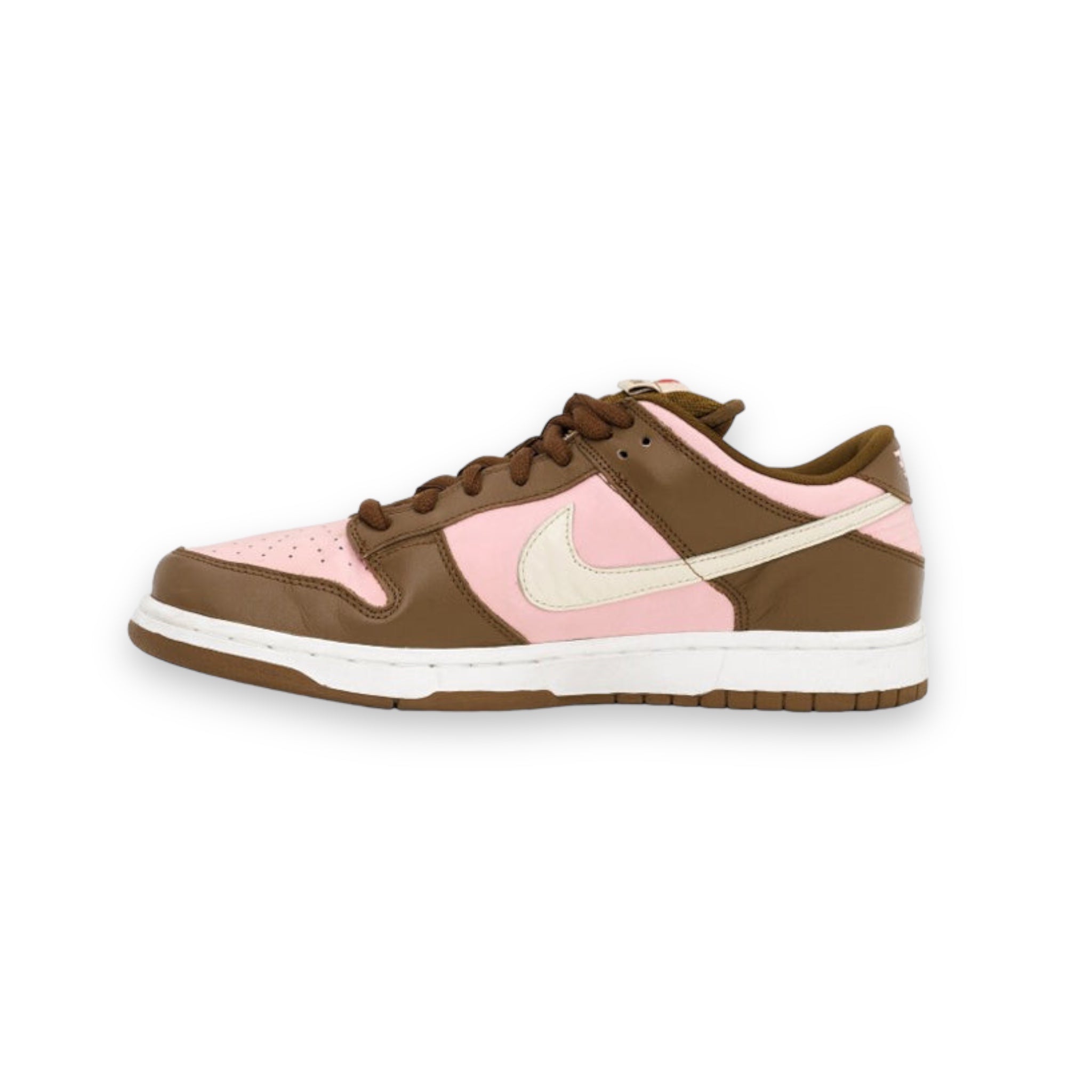 Nike SB Dunk Low Stussy Cherry