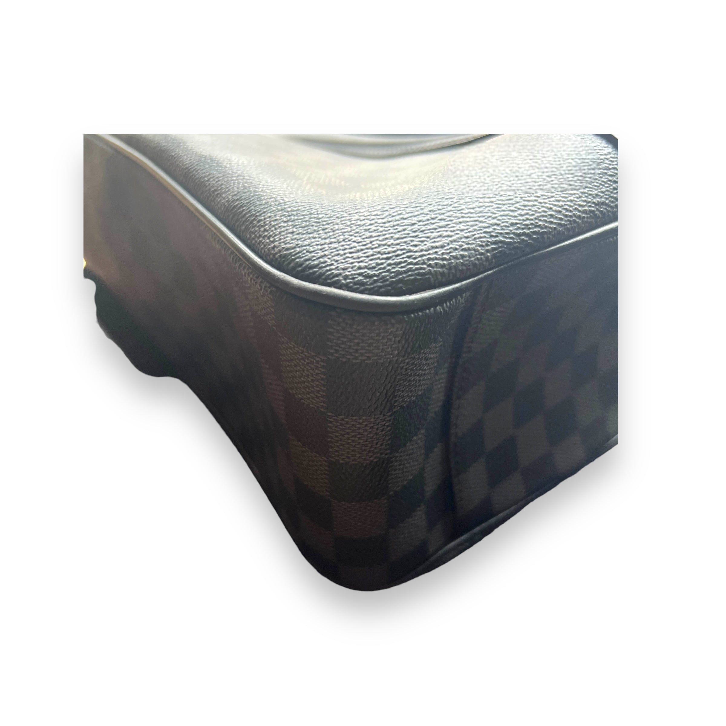 LOUIS VUITTON DAMIER GRAPHITE TADAO