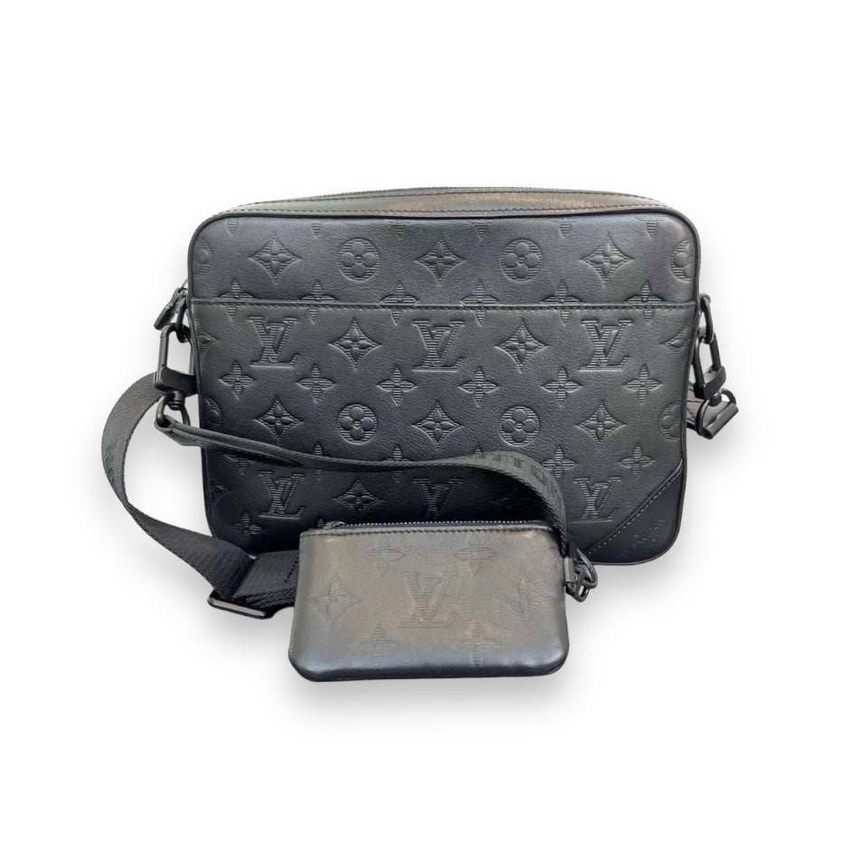 Louis Vuitton Duo Messenger Black