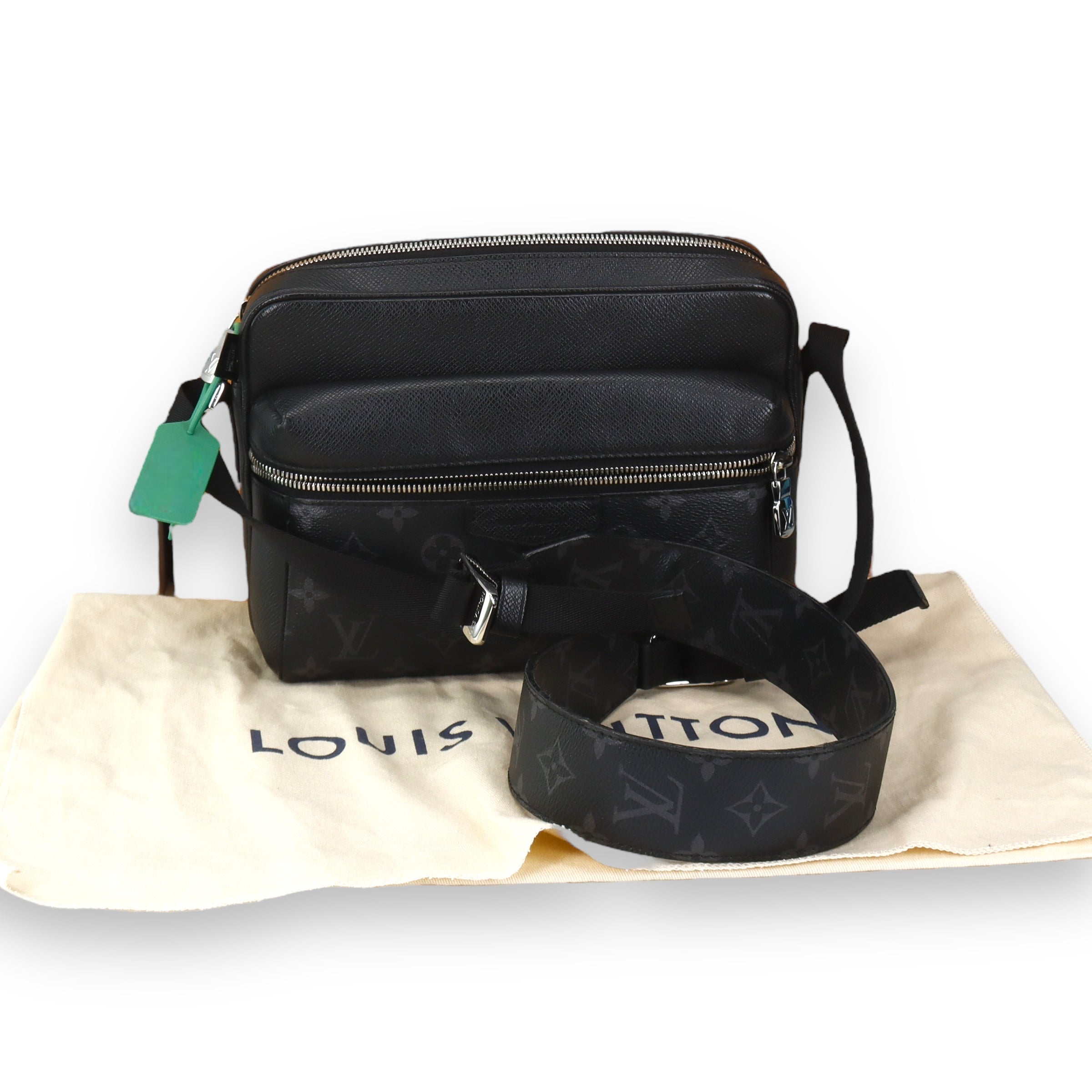 Louis Vuitton Outdoor Messenger Black