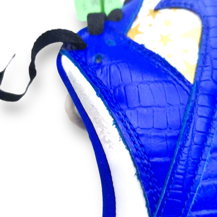 Supreme x Nike SB Dunk Low "Hyper Royal"