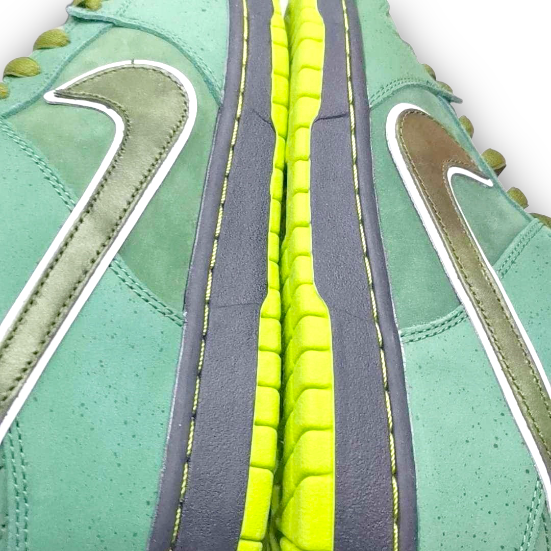 Sb dunk 2025 green lobster